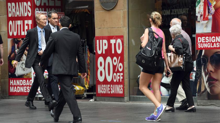 Australian economy expands in 2015